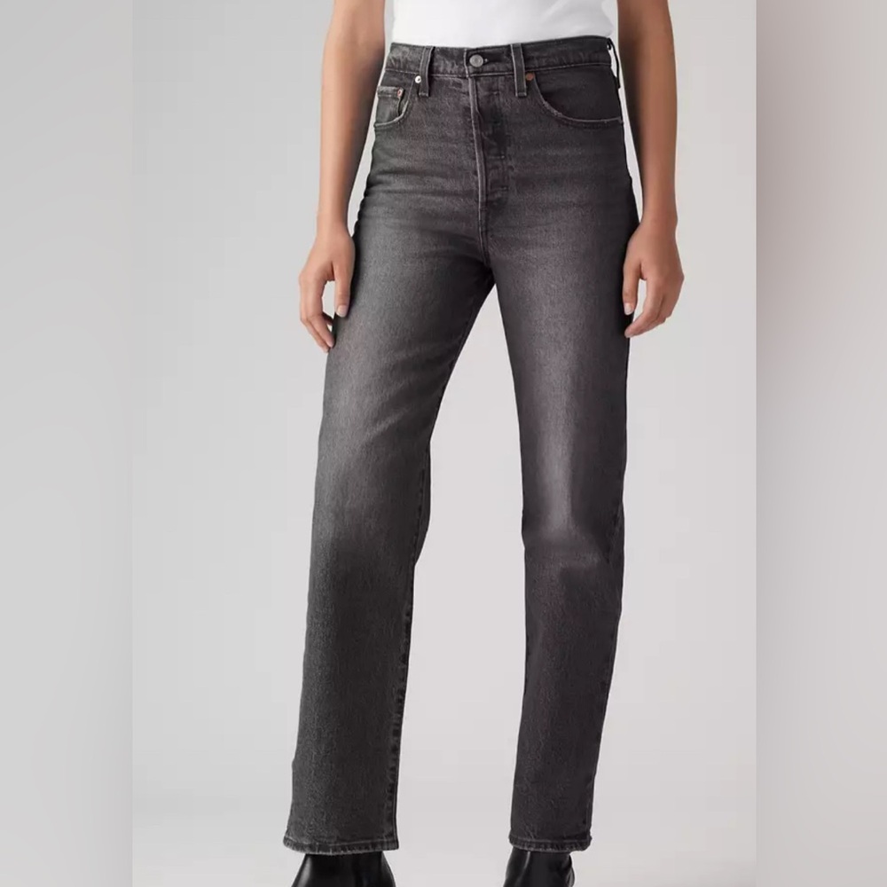 Levi’s Big E Ribcage Straight Ankle Jeans Women’s Size 29x29